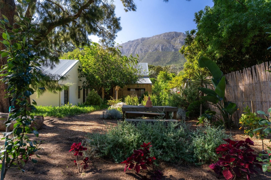 6 Bedroom Property for Sale in Hout Bay Western Cape